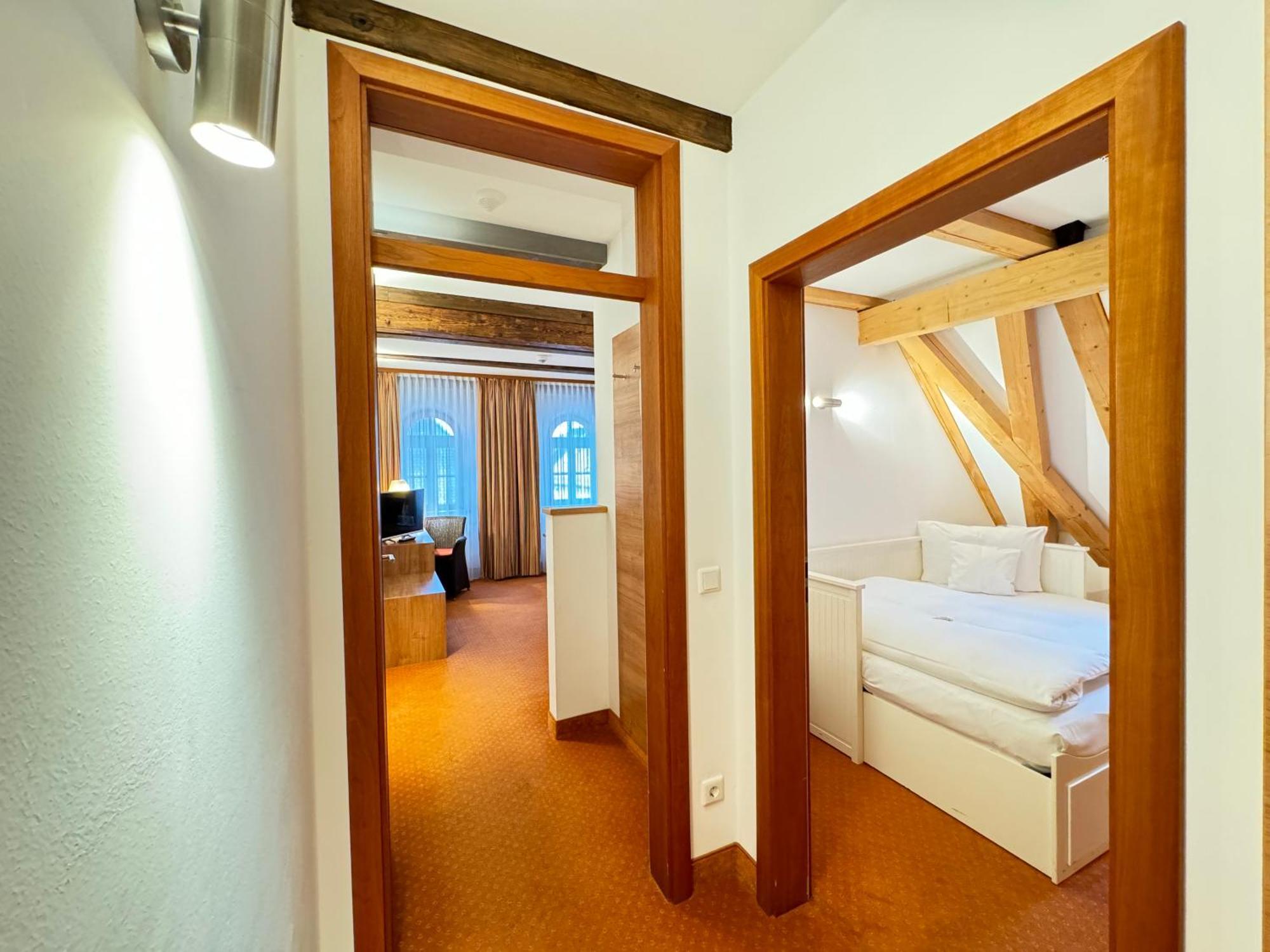 Hotel Haimerlhof Wolnzach Eksteriør billede